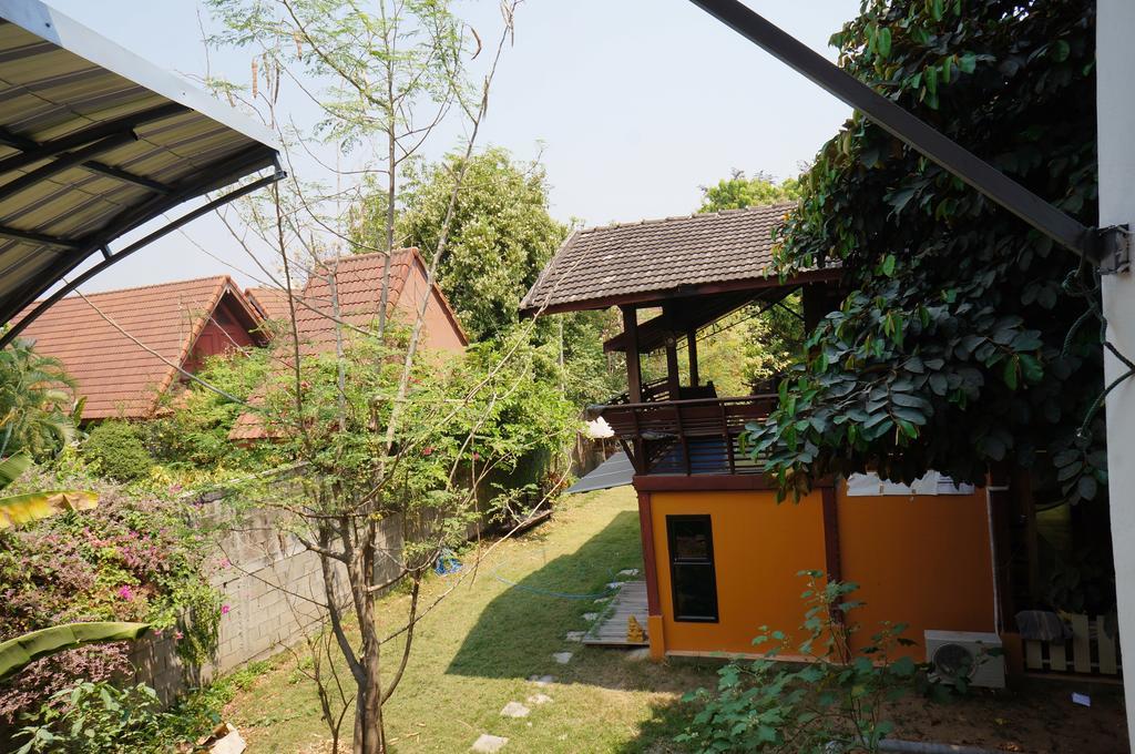 Noble Homestay Чиангмай Екстериор снимка