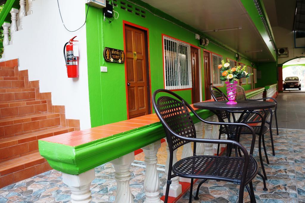 Noble Homestay Чиангмай Екстериор снимка