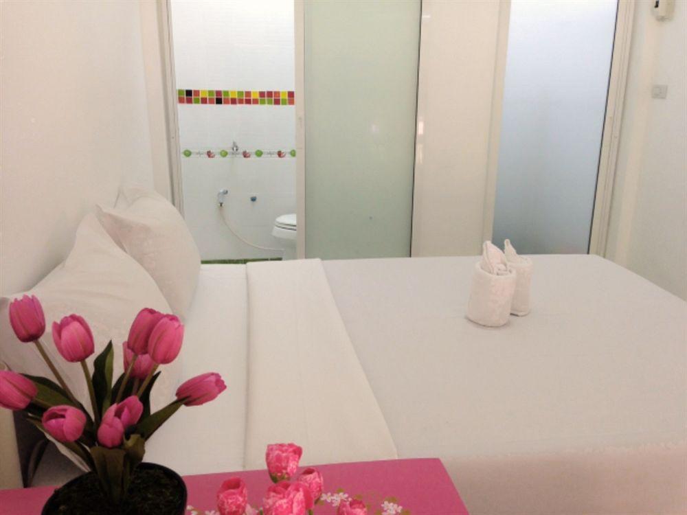 Noble Homestay Чиангмай Екстериор снимка