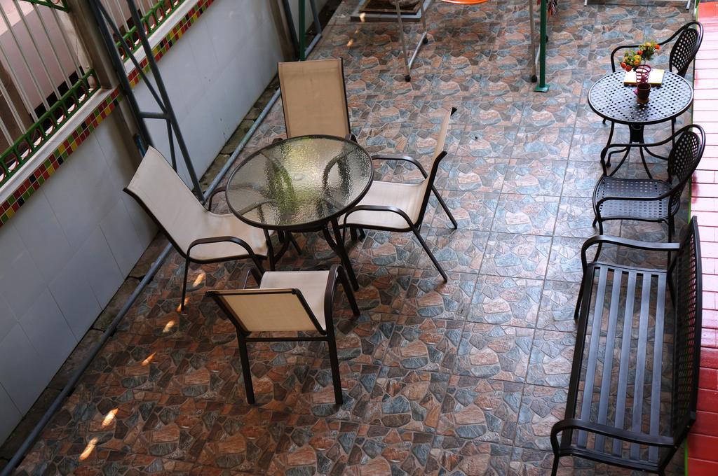Noble Homestay Чиангмай Екстериор снимка