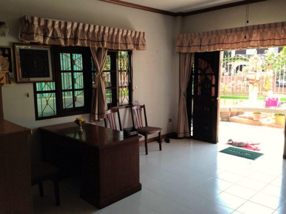 Noble Homestay Чиангмай Екстериор снимка