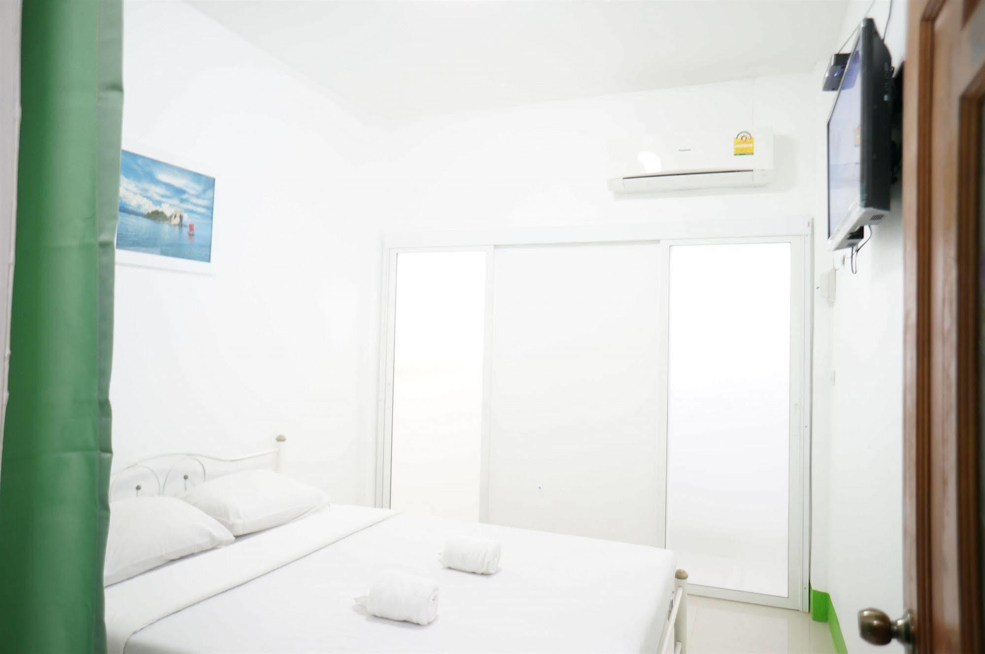 Noble Homestay Чиангмай Екстериор снимка